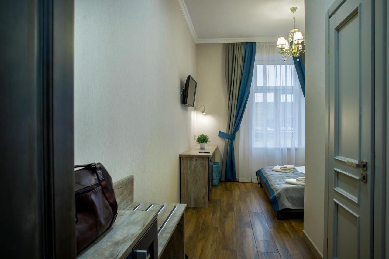 Mini Hotel Barvy Lvova On Horodotska St. מראה חיצוני תמונה