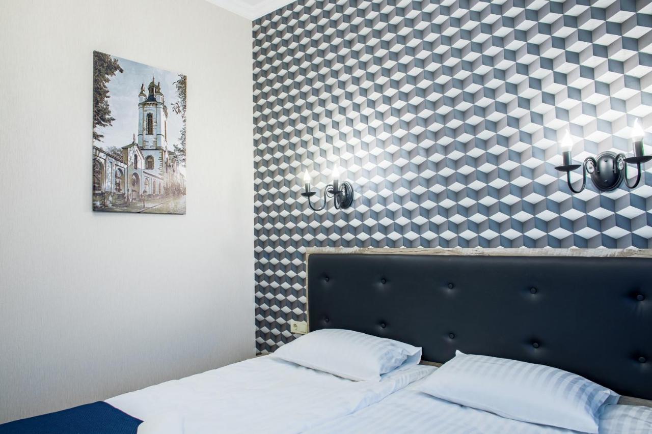 Mini Hotel Barvy Lvova On Horodotska St. מראה חיצוני תמונה