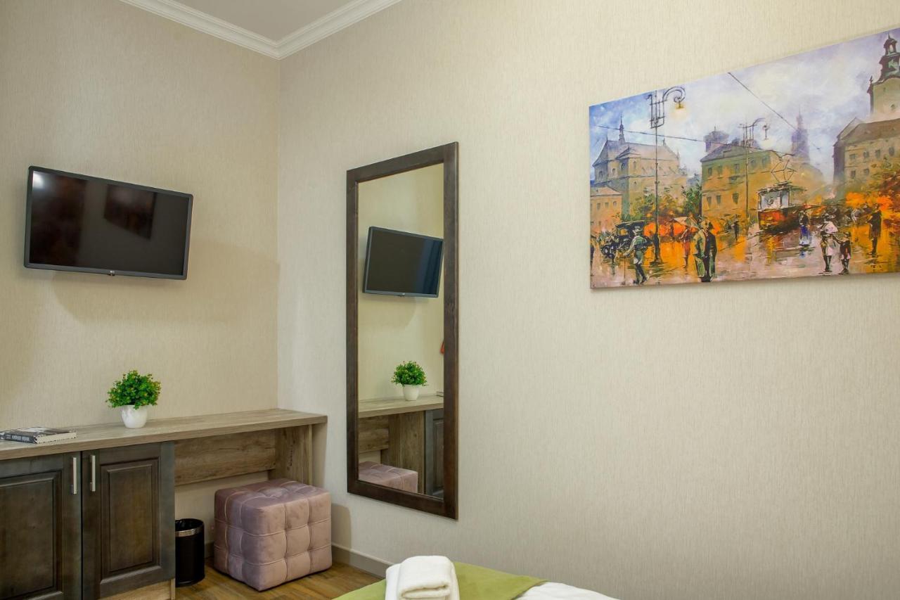 Mini Hotel Barvy Lvova On Horodotska St. מראה חיצוני תמונה