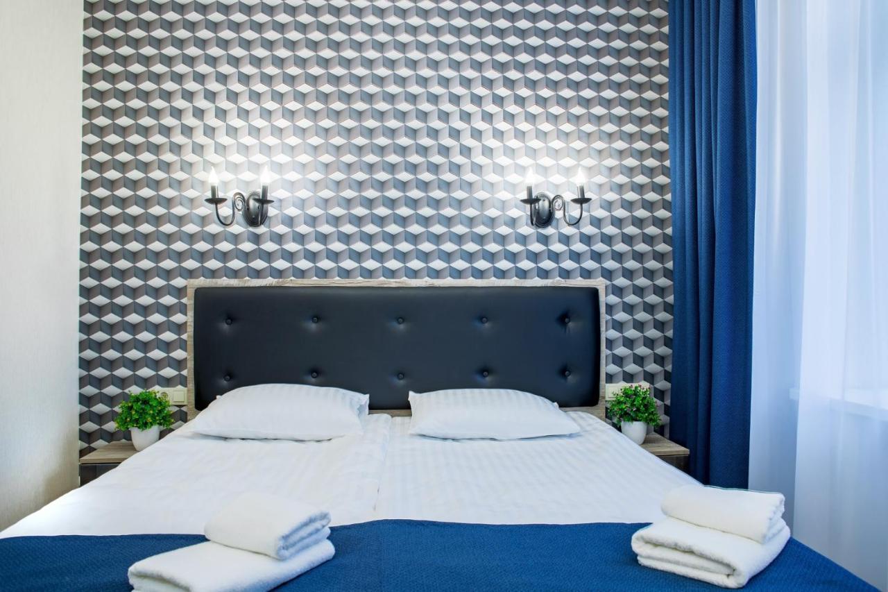 Mini Hotel Barvy Lvova On Horodotska St. מראה חיצוני תמונה