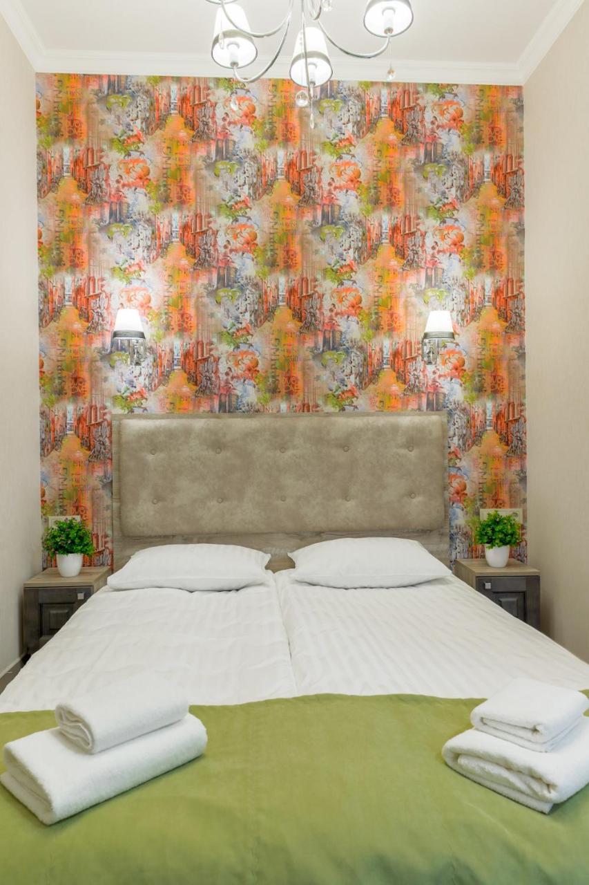 Mini Hotel Barvy Lvova On Horodotska St. מראה חיצוני תמונה